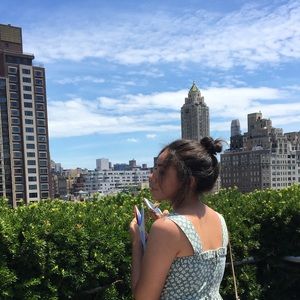 Meet your Posher, Andrea